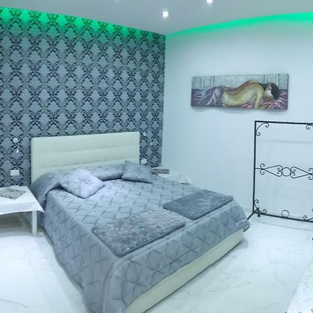 Luxury Room Al Cristo Velato Napoli Exterior foto